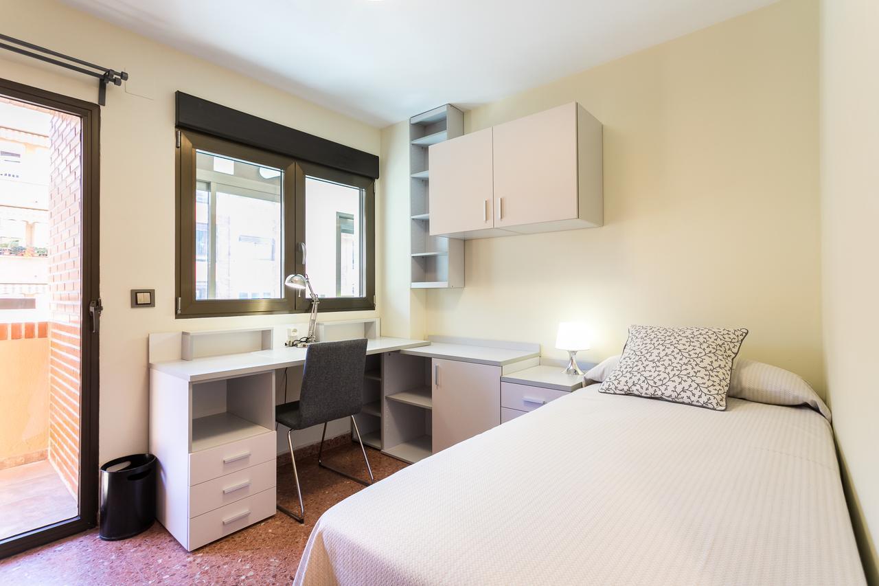 Apartup Mestalla Home فالنسيا المظهر الخارجي الصورة